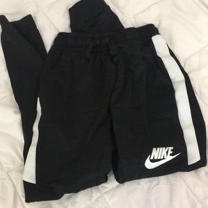 COPY - Boys nike joggers